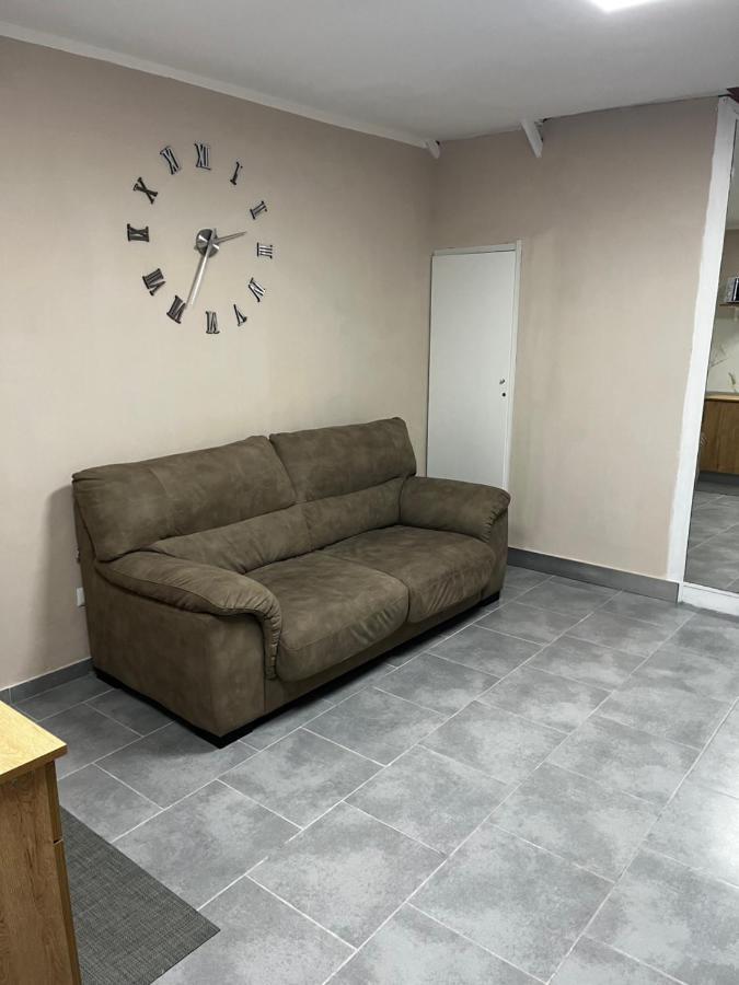 Home Oversize Наполи Екстериор снимка